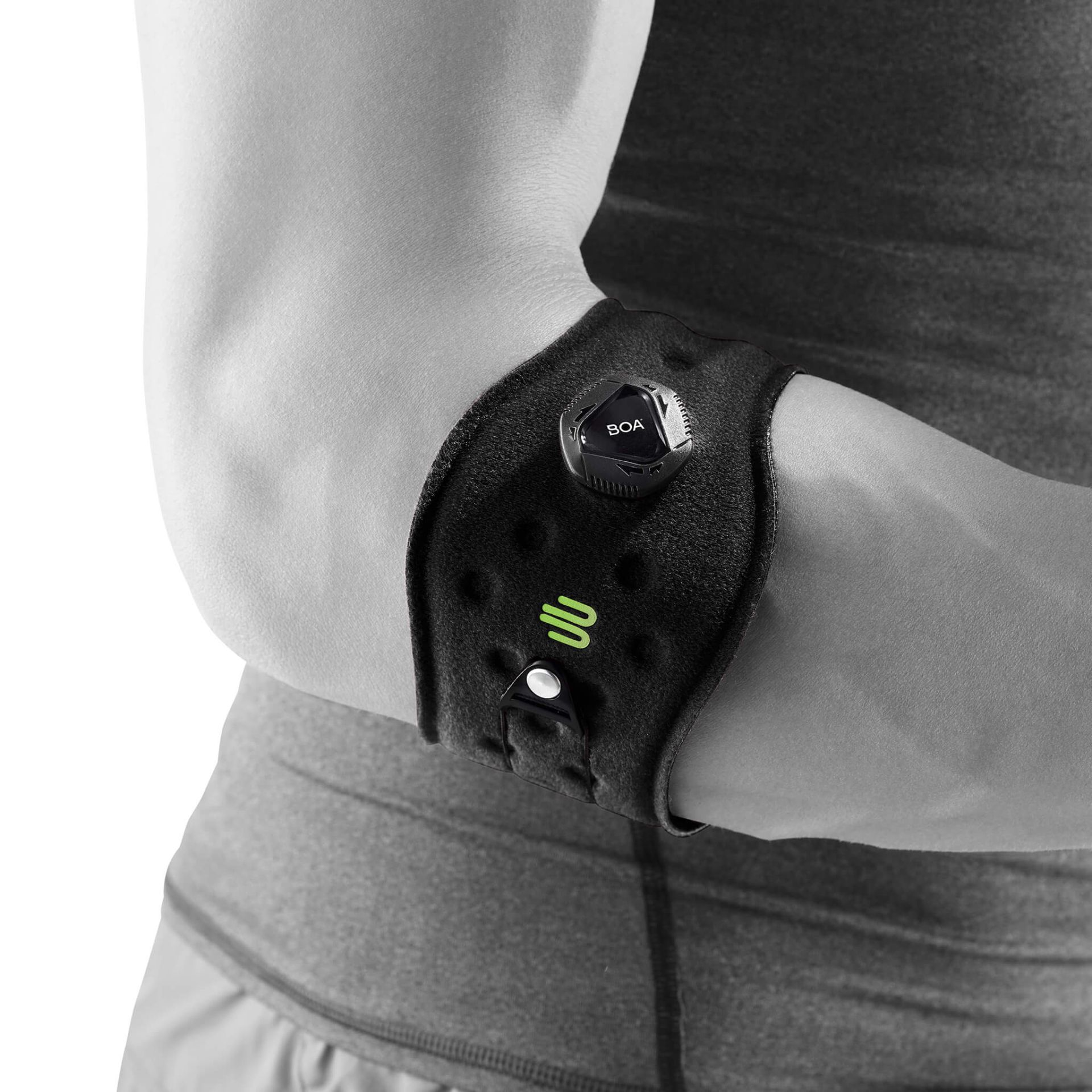 elbow-strap-m-r-black_1920x1920